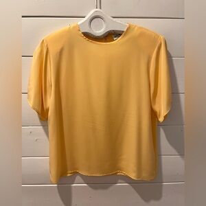 Jack Mulqueen Silksational Padded Shoulders Short Sleeve Blouse – Size M